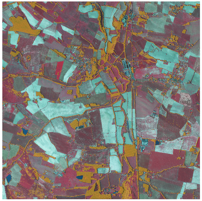Couverture de végétation supérieure à 2.5m obtenue à partir du NDVI et d'un MNH et superposée à la BDOrtho IRC de l'IGN (2022).